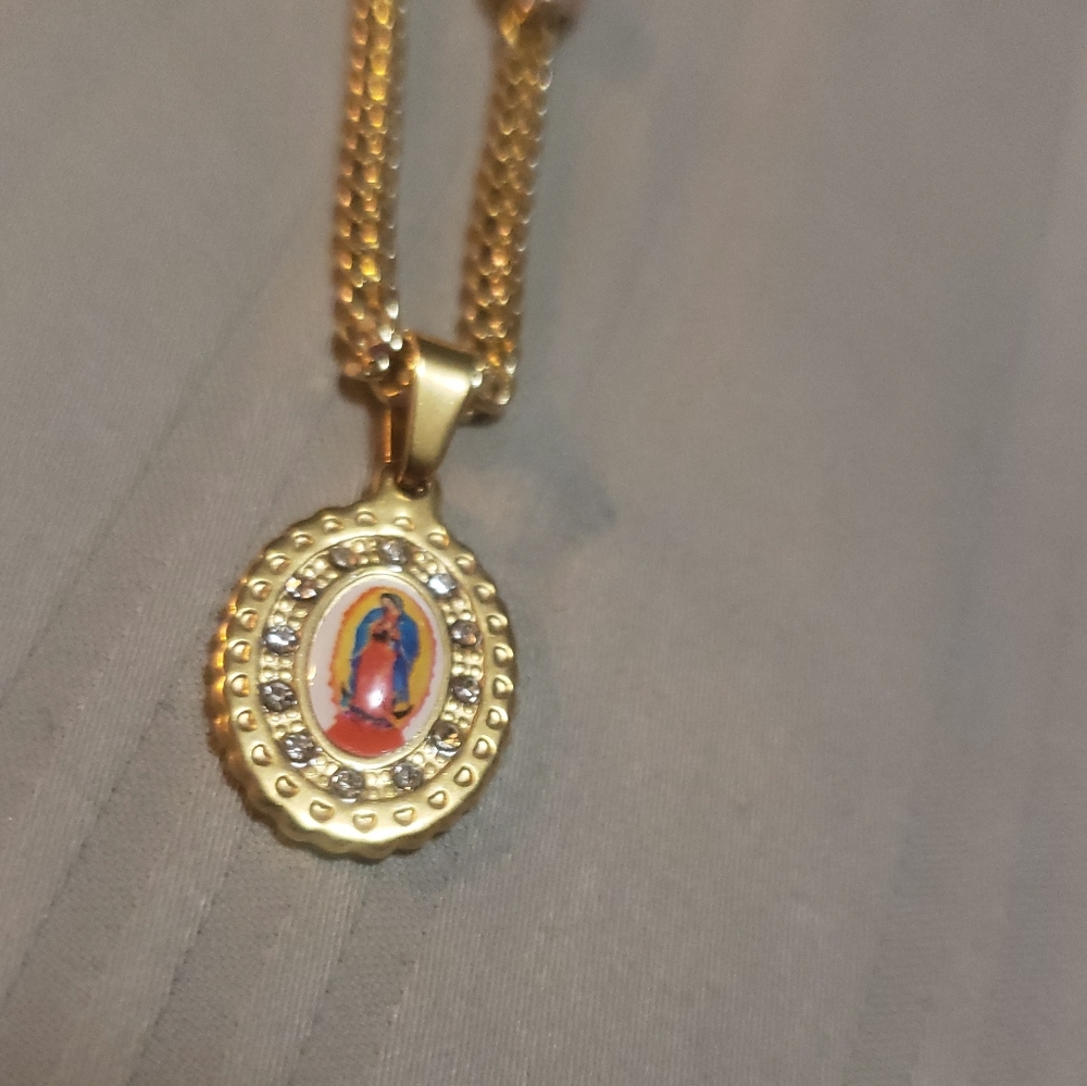 14kt gold dipped necklace with virgin Mary pendant